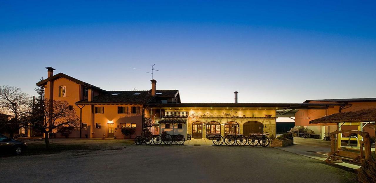 Agriturismo Il Picchio Castions di Strada Exterior foto